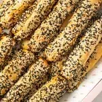 ⁦מאפה פילו פטריות וטימין⁩ – תמונה ⁦2⁩